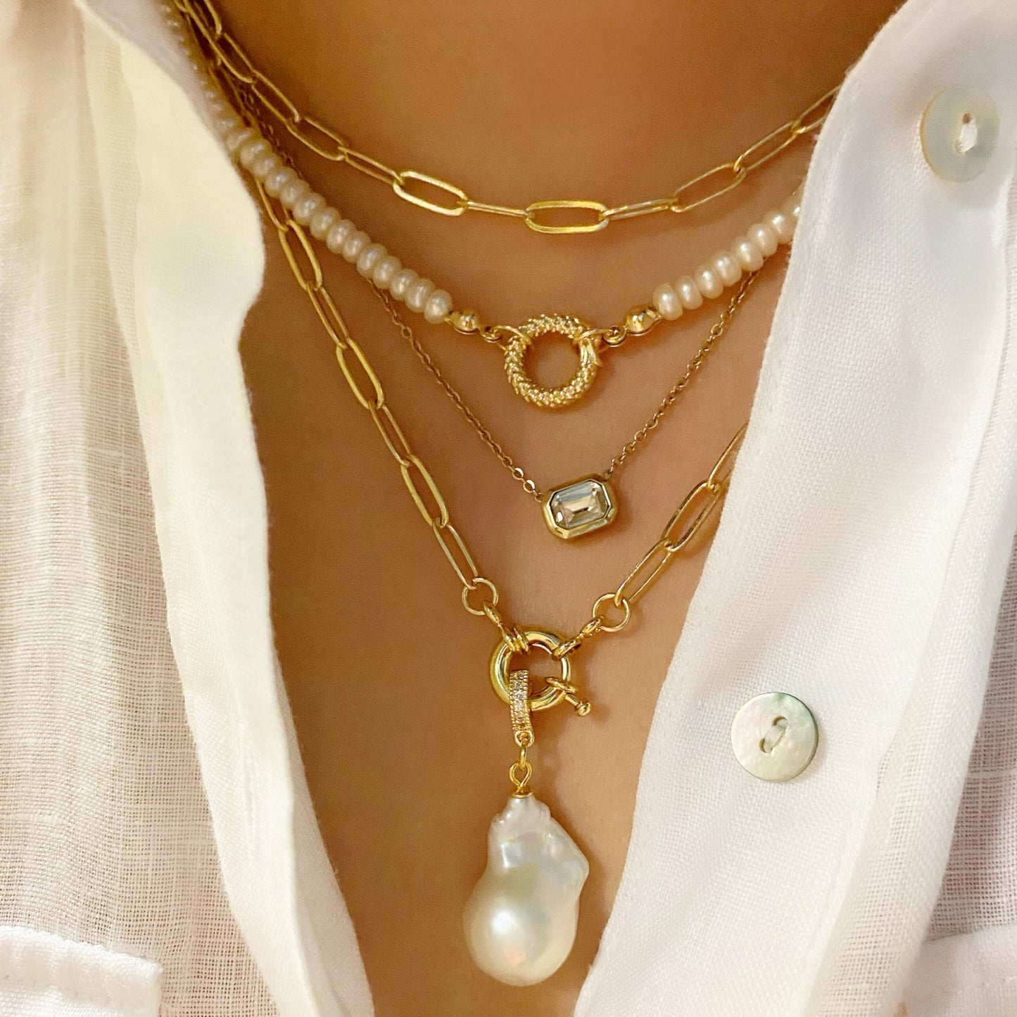 Emerald Bezel Floating Necklace - White